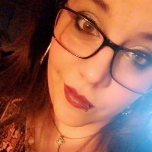 Meet your Posher, Katrina